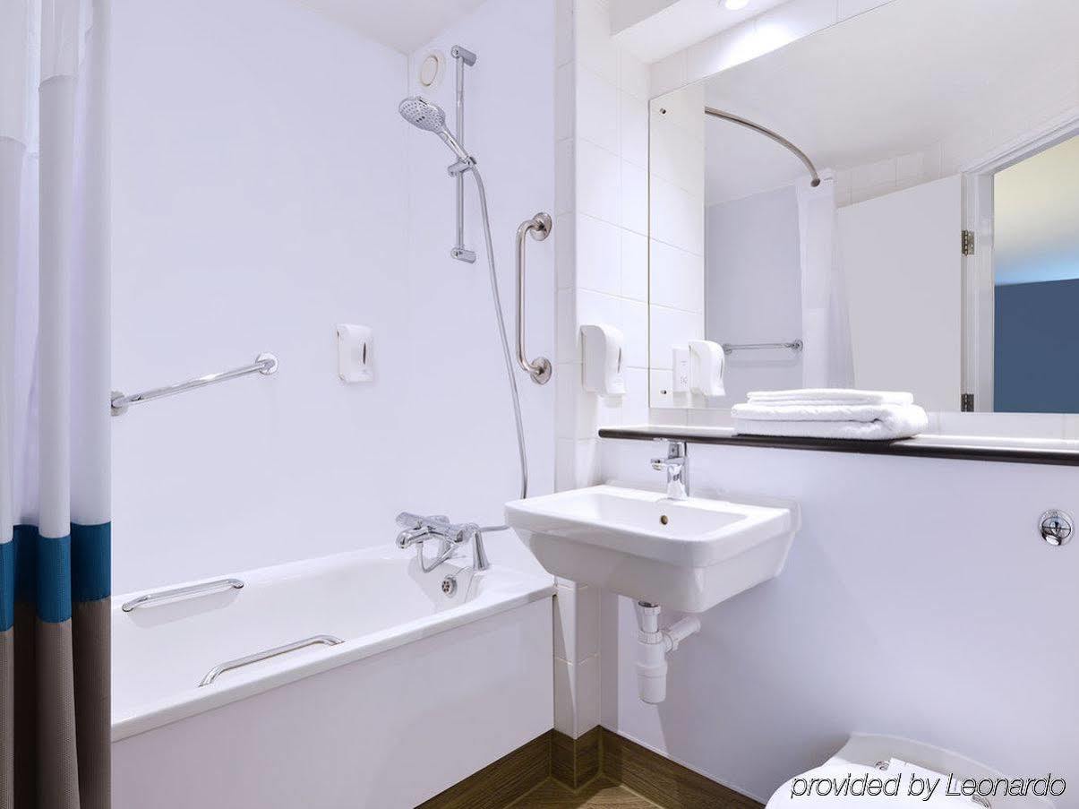 Travelodge London Central Waterloo 외부 사진